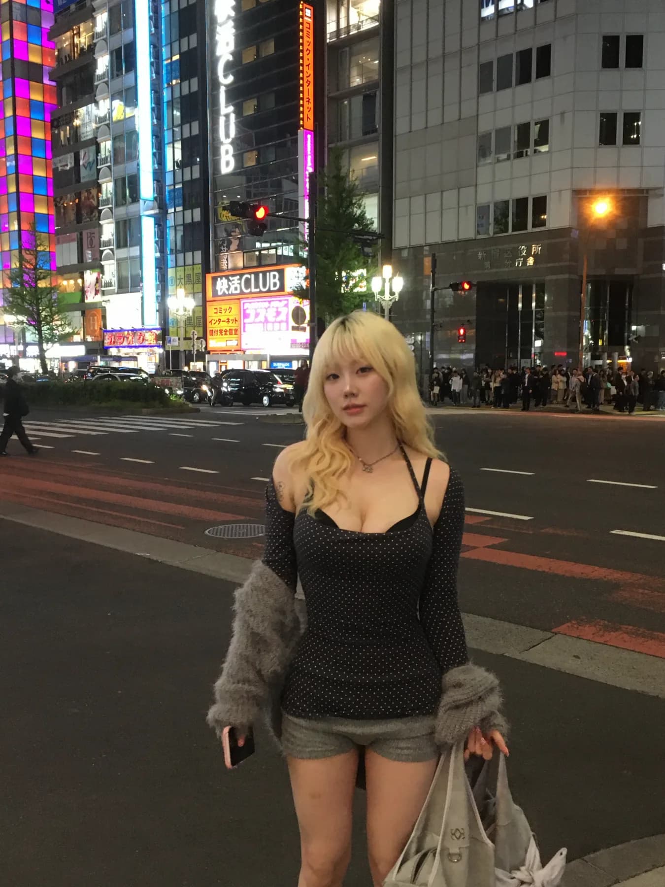 도쿄 누아 도트 탑 상품 이미지 1