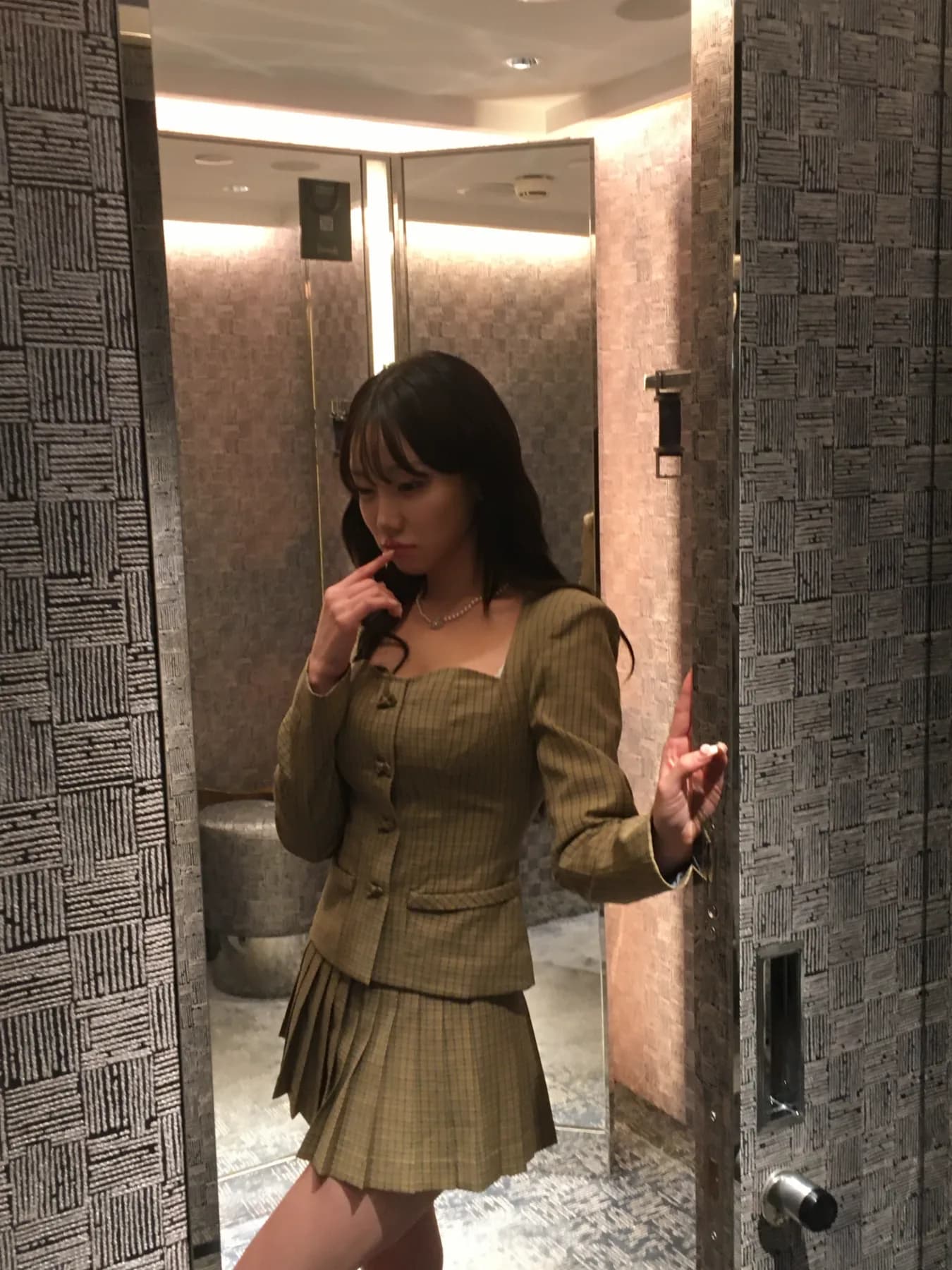 올리브 체크 테일러드 셋업 상품 이미지 1